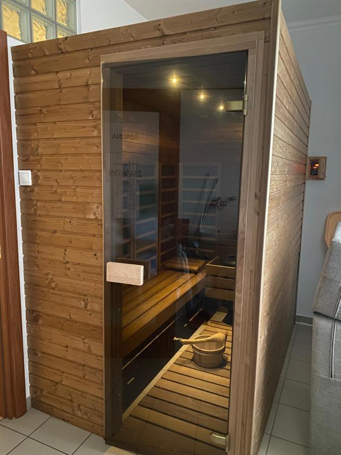 Aura Apartman Hajduszoboszlo Exterior photo
